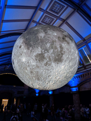 Hot Sale Led Light Giant Inflatable Moon Ball Inflatable Balloons for Event Decoration