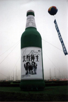 Customized Giant Transparent bottle model Advertising inflatable for promotion